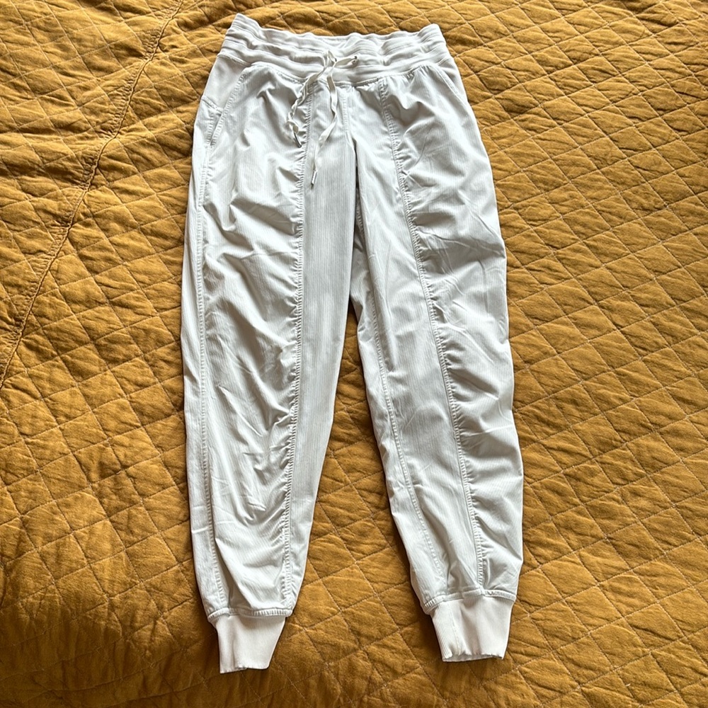 Lululemon, bone colored, Dance Studio, mid rise, full length jogger